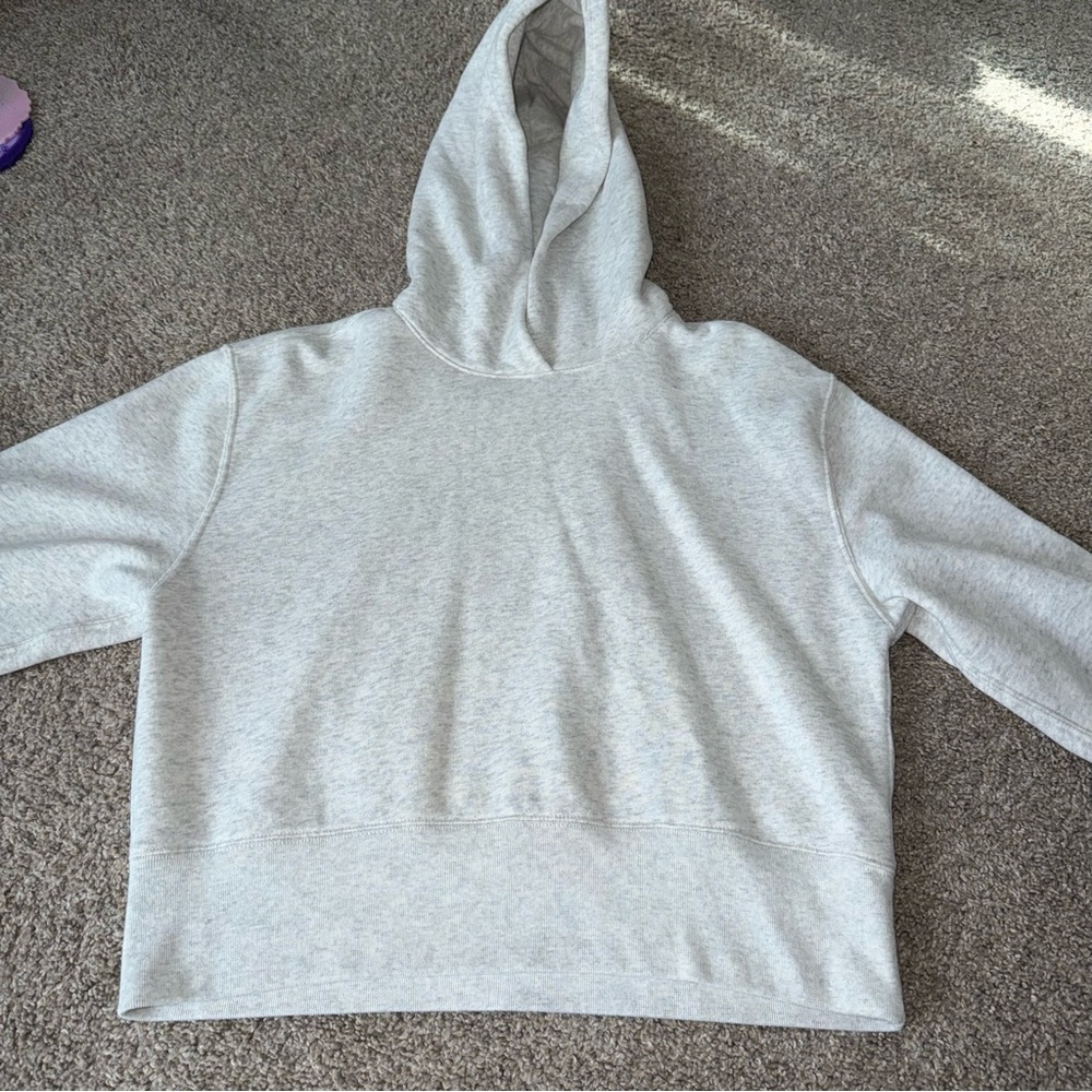 NWOT! Abercrombie & Fitch - Cropped Hoodie Soft A&F Sweatshirt - Grey, Large